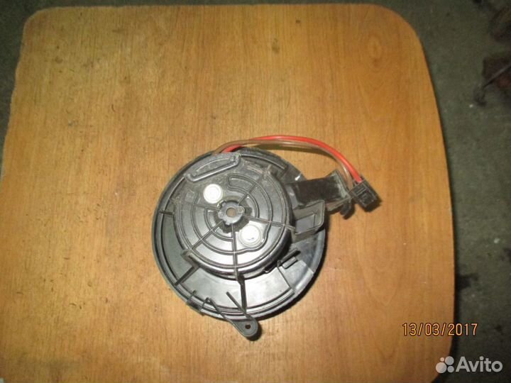 Моторчик отопителя Mercedes Benz W204 Мерседес