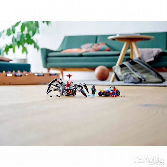 Super Heroes (Краулер Венома - 76163)