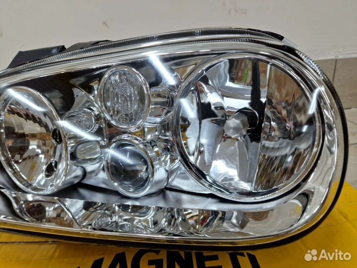 Фара передняя левая с птф VW Golf 4 1997-2006