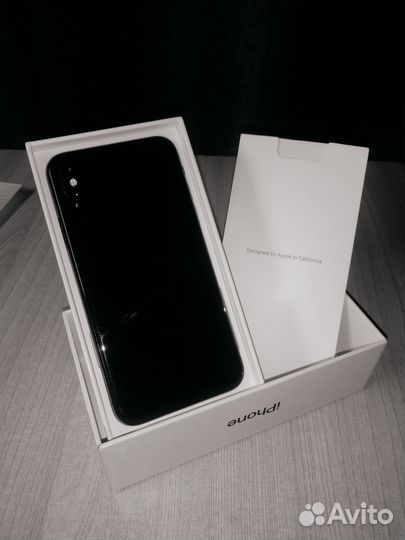 iPhone X, 64 ГБ