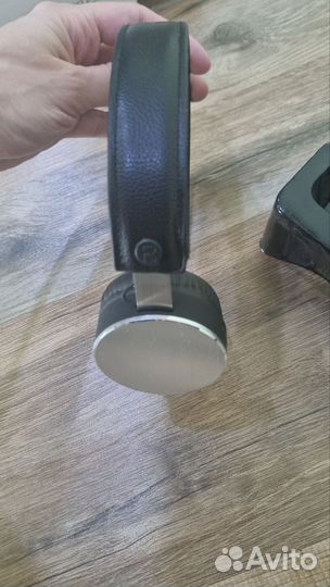 Беспроводные наушники новые
