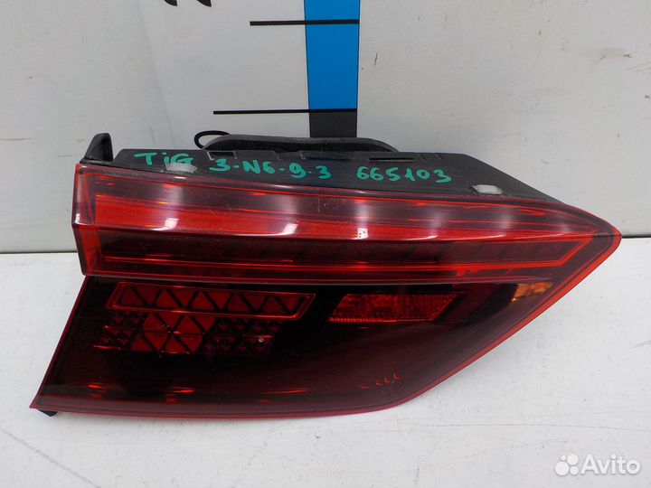 Фонарь задний внутренний левый Volkswagen Tiguan