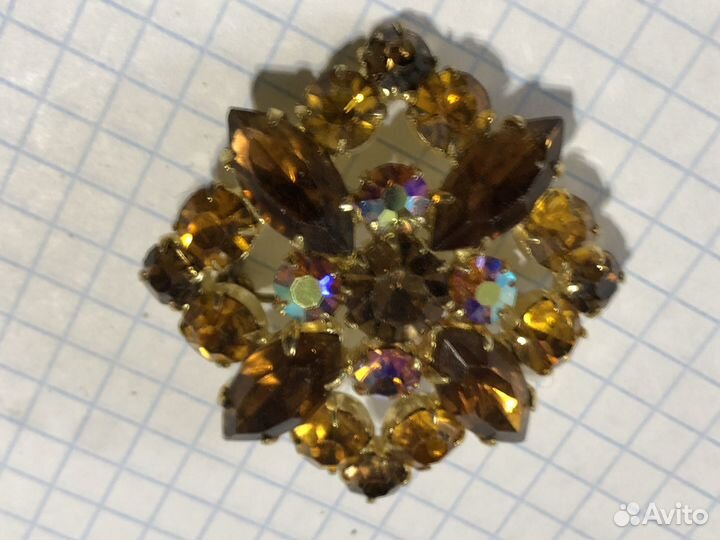 Винтажная брошь