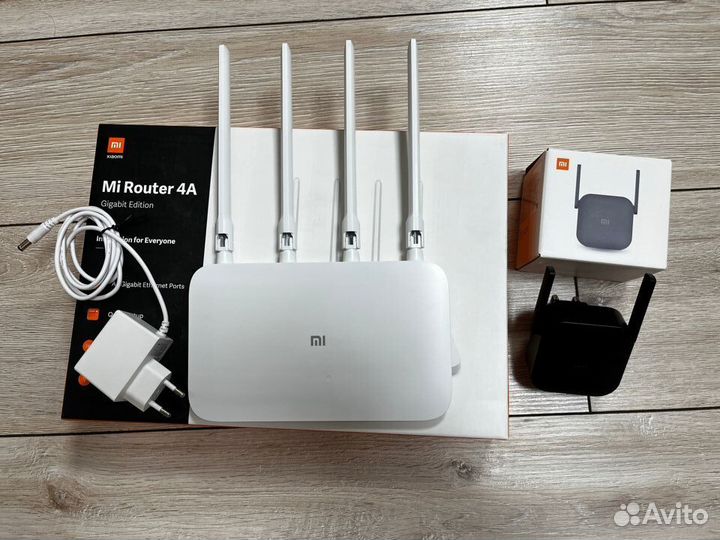 Роутер xiaomi 4A gigabit + Mi WiFi Amplifier PRO