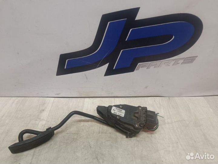 Педаль газа Nissan Almera N16 1.5 QG15DE 2005