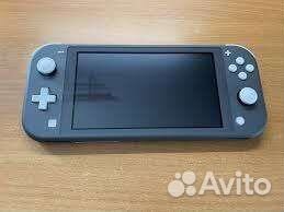 Nintendo switch lite и много игр