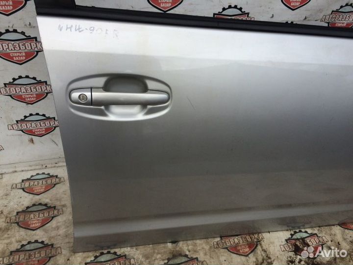 Дверь передняя правая Toyota Prius NHW20 1nzfxe