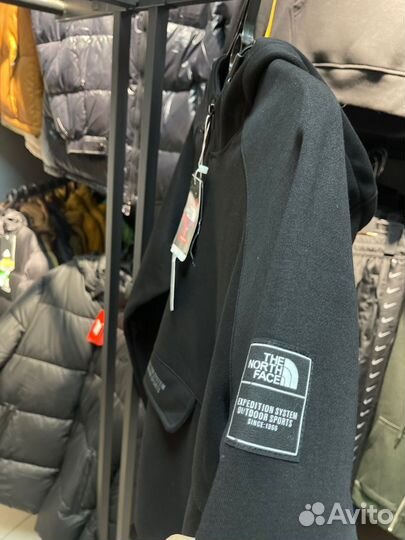 Спортивный костюм The North Face