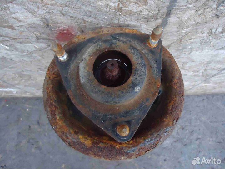 Амортизатор передний L Mitsubishi Outlander XL