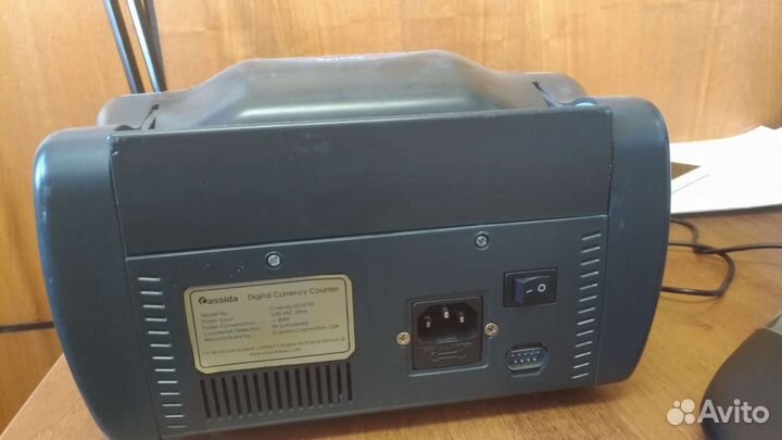 Счетчик банкнот денег Cassida 5510 UV