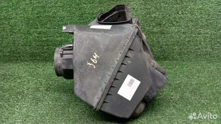 Корпус воздушного фильтра Audi A6