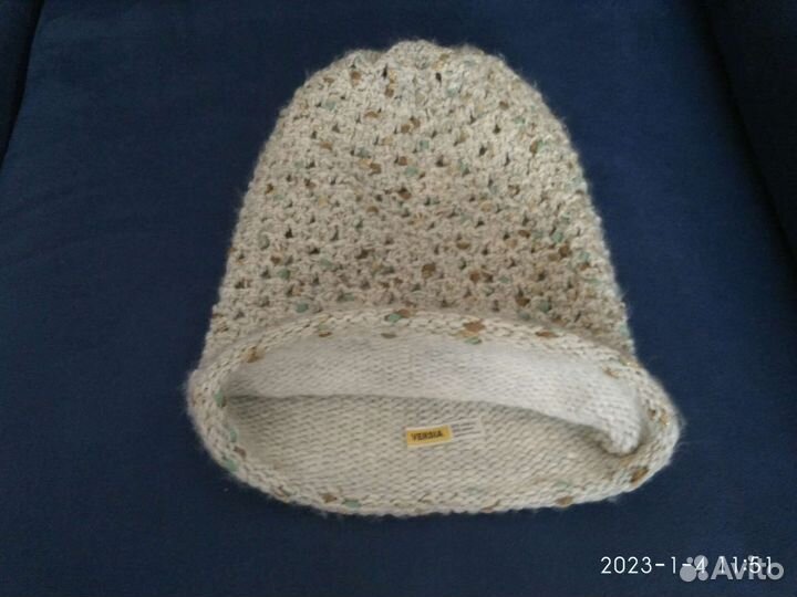 Шапки вязаные в ассортименте
