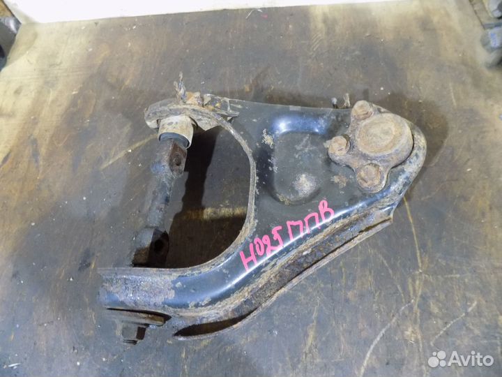 Рычаг передний правый верхний Great Wall Hover H3