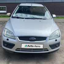 Ford Focus 1.6 MT, 2006, 272 000 км, с пробегом, цена 460 000 руб.