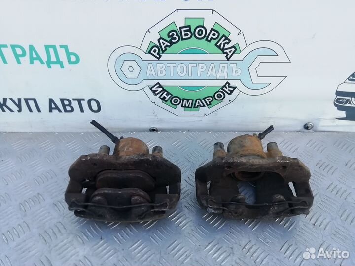 Суппорт тормозной передний Ford Focus 2 2009г