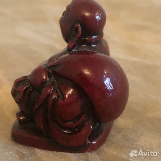 Китайский бог богатства и благополучия Хотей