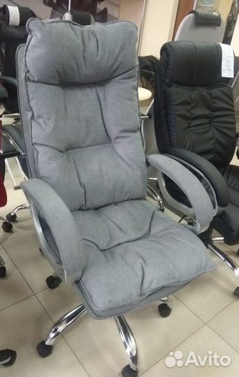 Кресло руководителя yappi (япи)