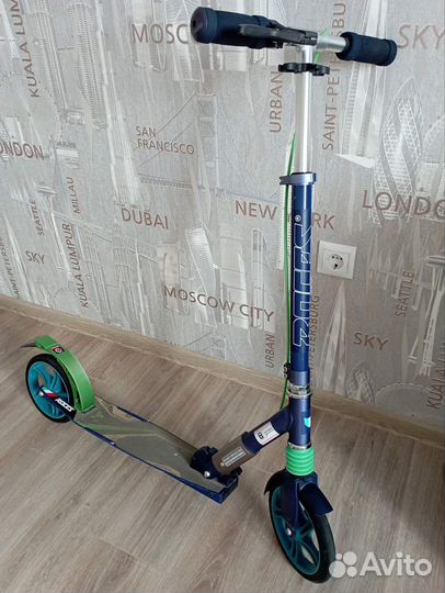 Складной самокат Roces 200