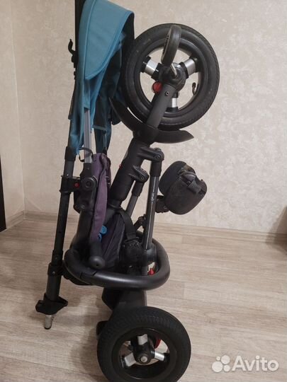 Велосипед трехколесный с ручкой Q-Play Rito