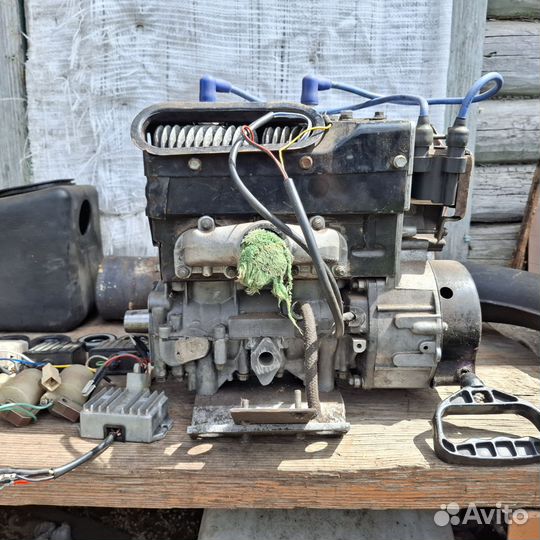 Двигатель снегохода рысь