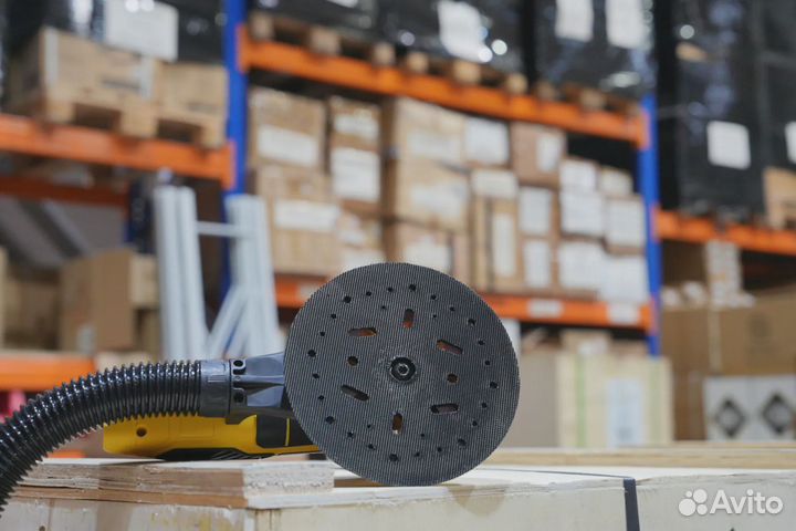 Шлифовальная машинка Schtaer SCH-03-150-2.5