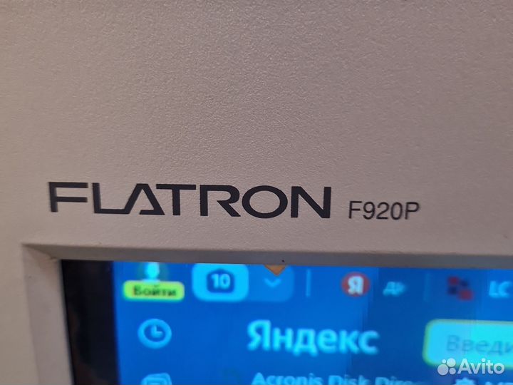 Монитор LG flatron f920p