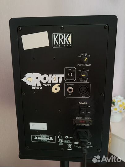 Krk rokit 6 студийные мониторы
