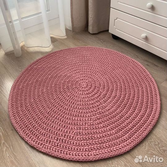 Вязаные коврики под заказ