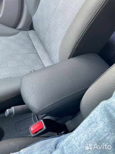 Подлокотник для Kia Picanto / Киа Пиканто