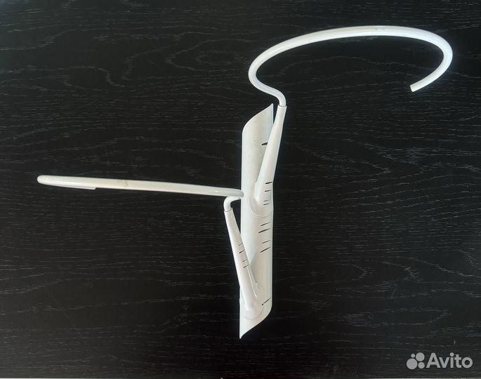 Подставка для цветов настенная 