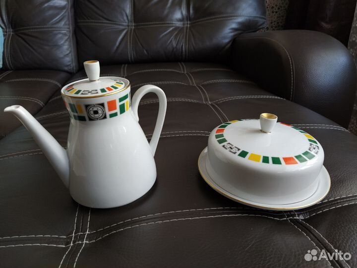 Продаю чайник и масленку от сервиза ГДР Freiberger