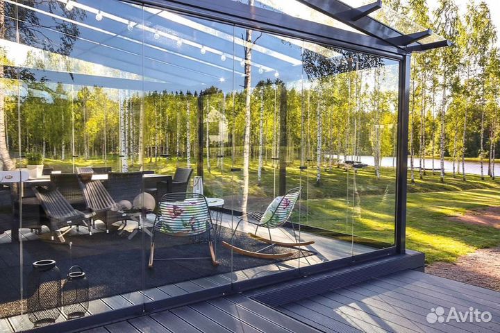 Безрамное раздвижное остекление