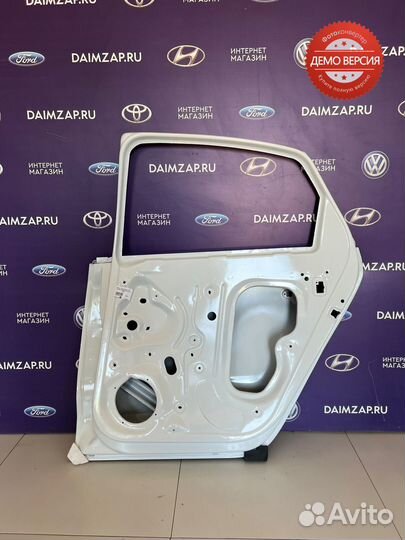 Дверь задняя Volkswagen Polo правая / белый