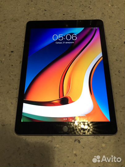 iPad 5 32gb, LTE/4G (2019 год, аккумулятор 90%)