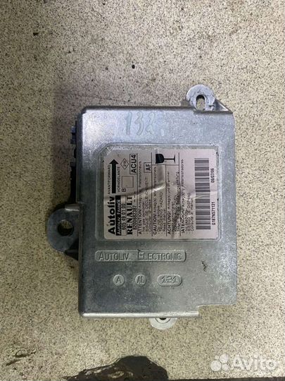 Блок управления srs renault megane 2