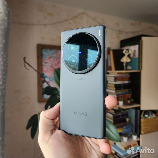 vivo X100 Ultra, 12/256 ГБ