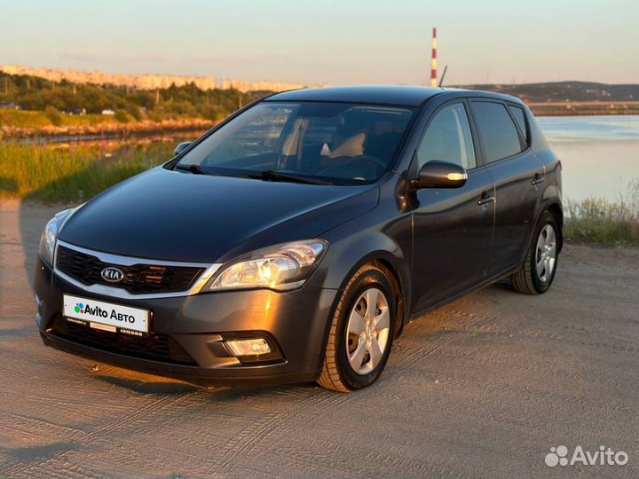 Kia Ceed 1.6 AT, 2011, 140 000 км