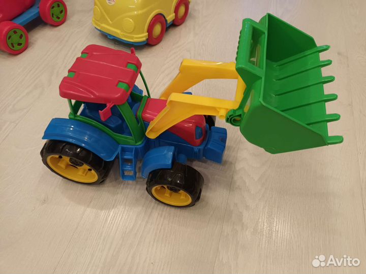 Машинки развивающие