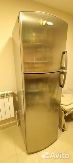 Холодильник whirlpool