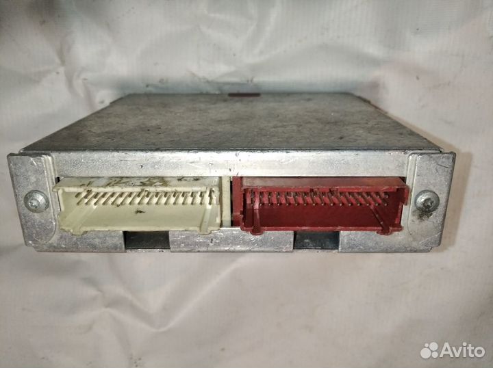 Блок управления двигателем Opel Vectra B