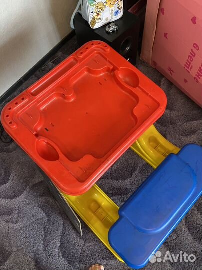 Детский столик