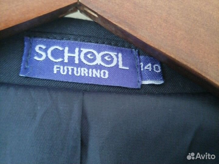Костюм 140 размер