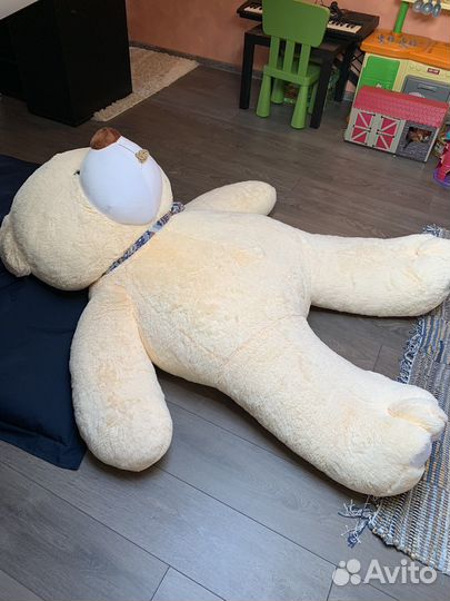 Плюшевый медведь 150 см