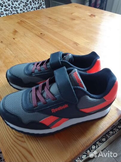 Кроссовки детские Reebok новые
