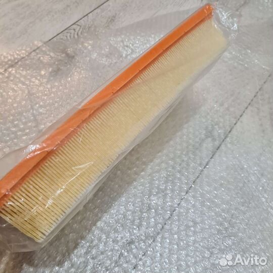 Фильтр воздушный LR129322 Land Rover Defender 2020