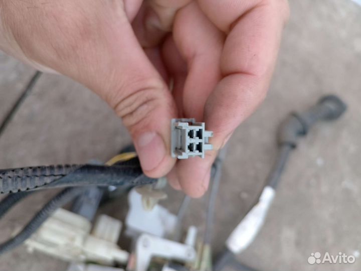 Замок дверной автомобильный