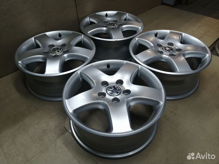 Диски 5x120 R17 7J Et55 Volkswagen Transporter T5