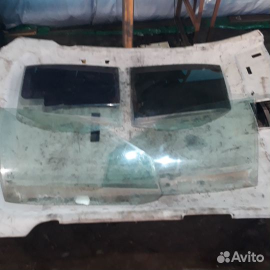 Стекло боковой двери Шкода Октавия тур (А4U1)