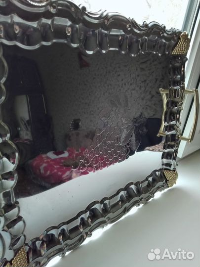 Подносы новые сервировочные