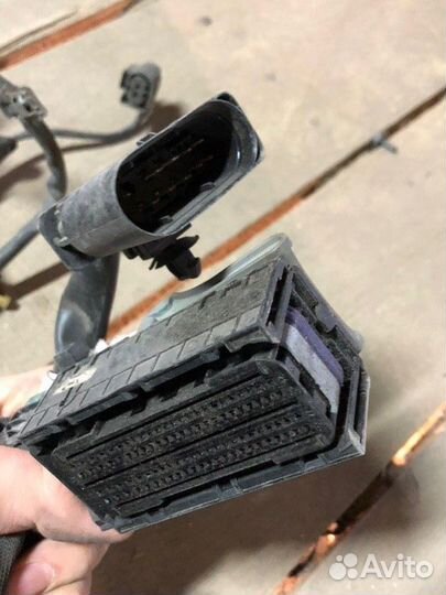 Проводка двигателя Mercedes-Benz C-Class W205